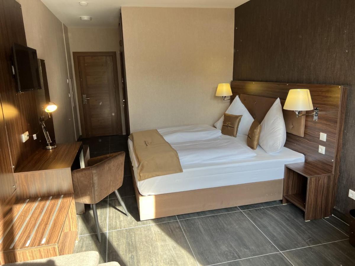 Hotel Pasa Paradies Kostenlose Parkplaetze Hanau Exterior foto